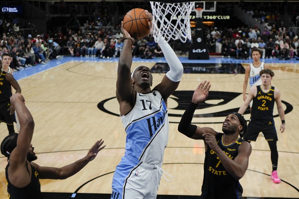 她在赛场上 她在赛场上